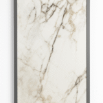 Marble Luxe dekorativ infraröd värmepanel, 60x120cm, vit marmoryta med grå ram.